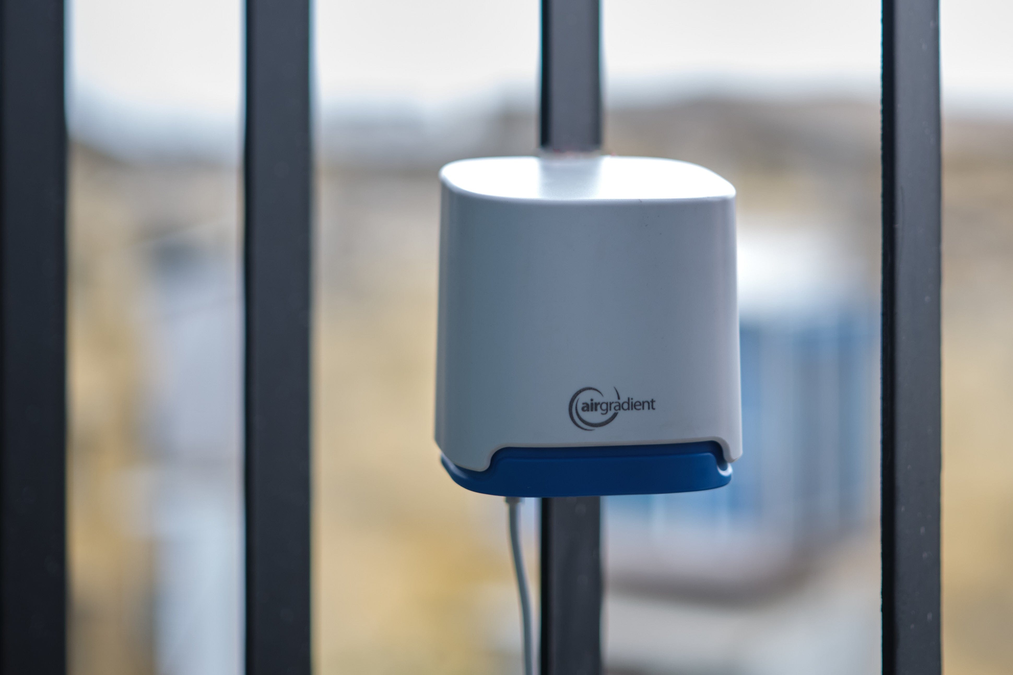 AirGradient STEM AirGradient Open Air - Award Winning Outdoor Air Quality Monitor - O-1PST