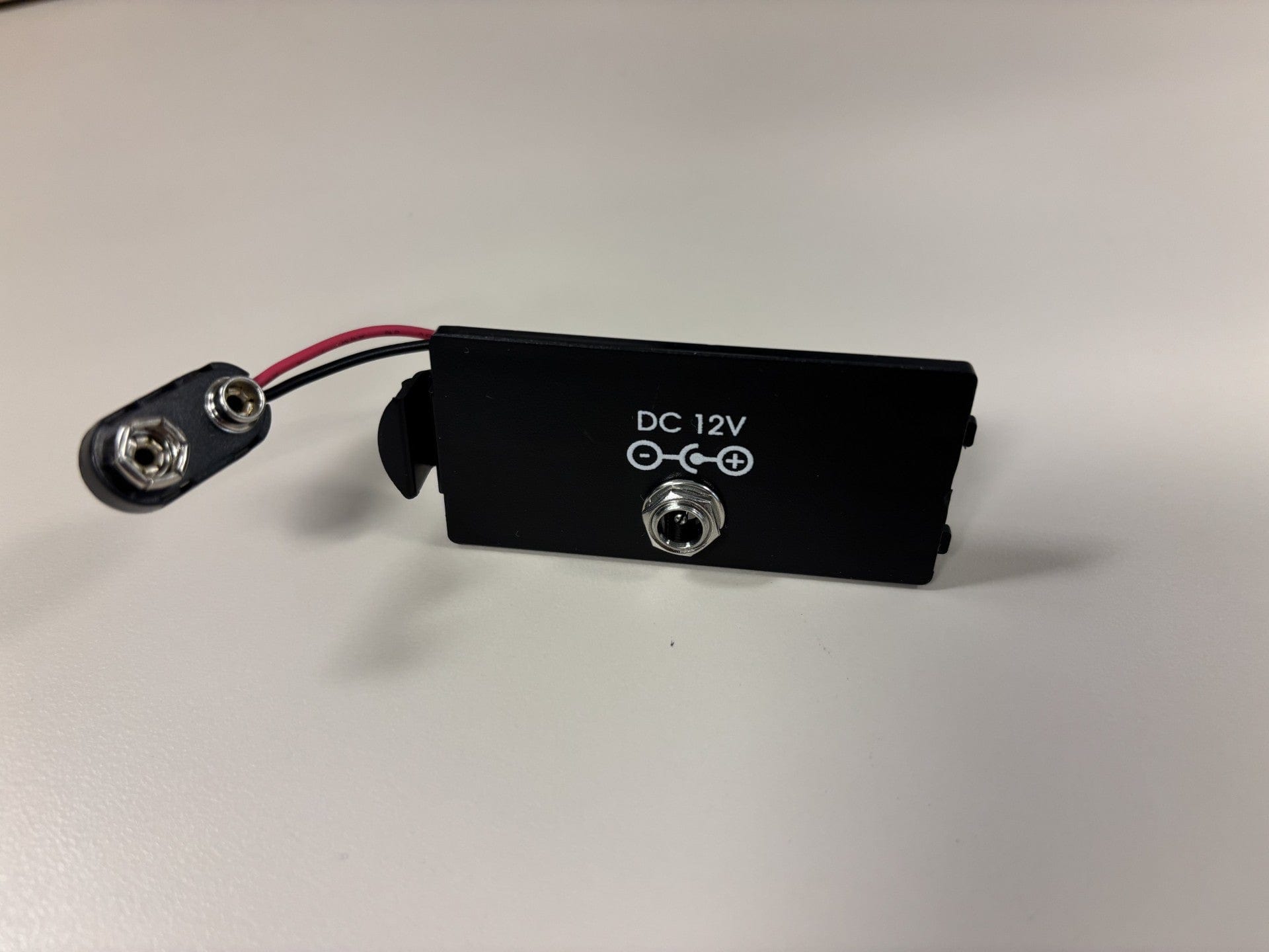 Sky-Watcher Accessory Power Adapter Plate for Solar Quest Mount - Replacement Part