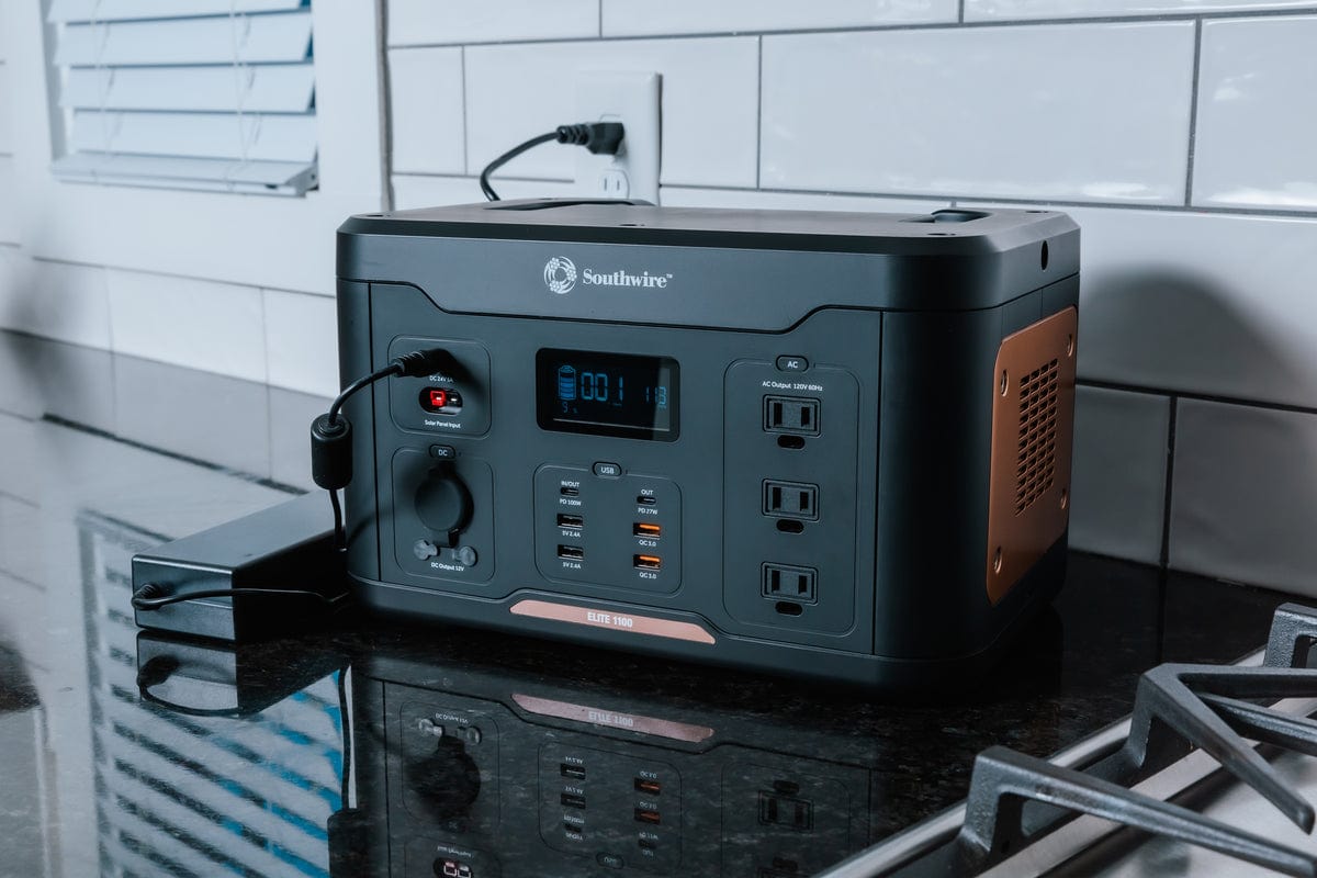 Southwire Power Supply Southwire Elite 1100 Series™ Portable Power Station - 53253