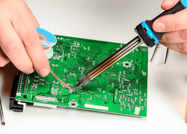 Telescopes Canada STEM Solder Braid - 1mm Wide 1.5m Long