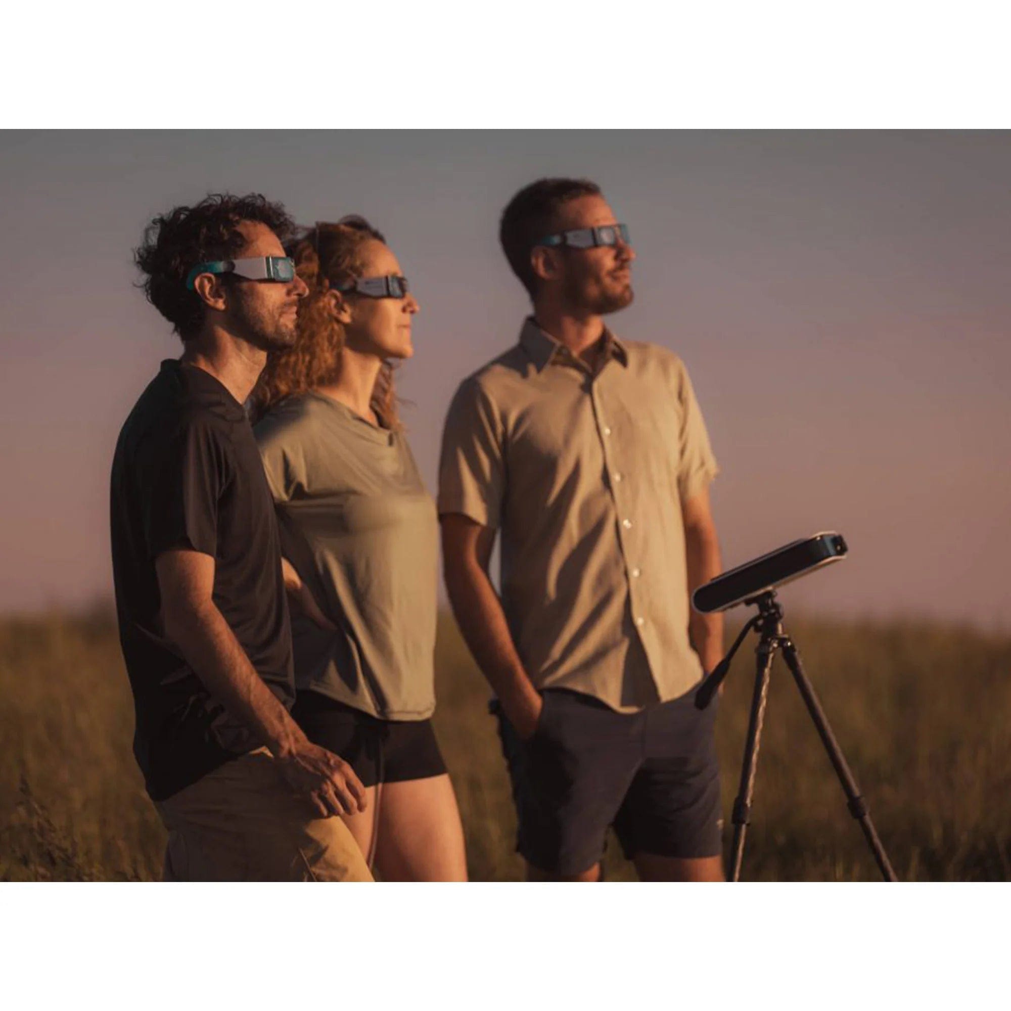 Vaonis Telescope Vaonis Hestia Smartphone-Based Telescope with Full-Size Tripod and Solar Filter