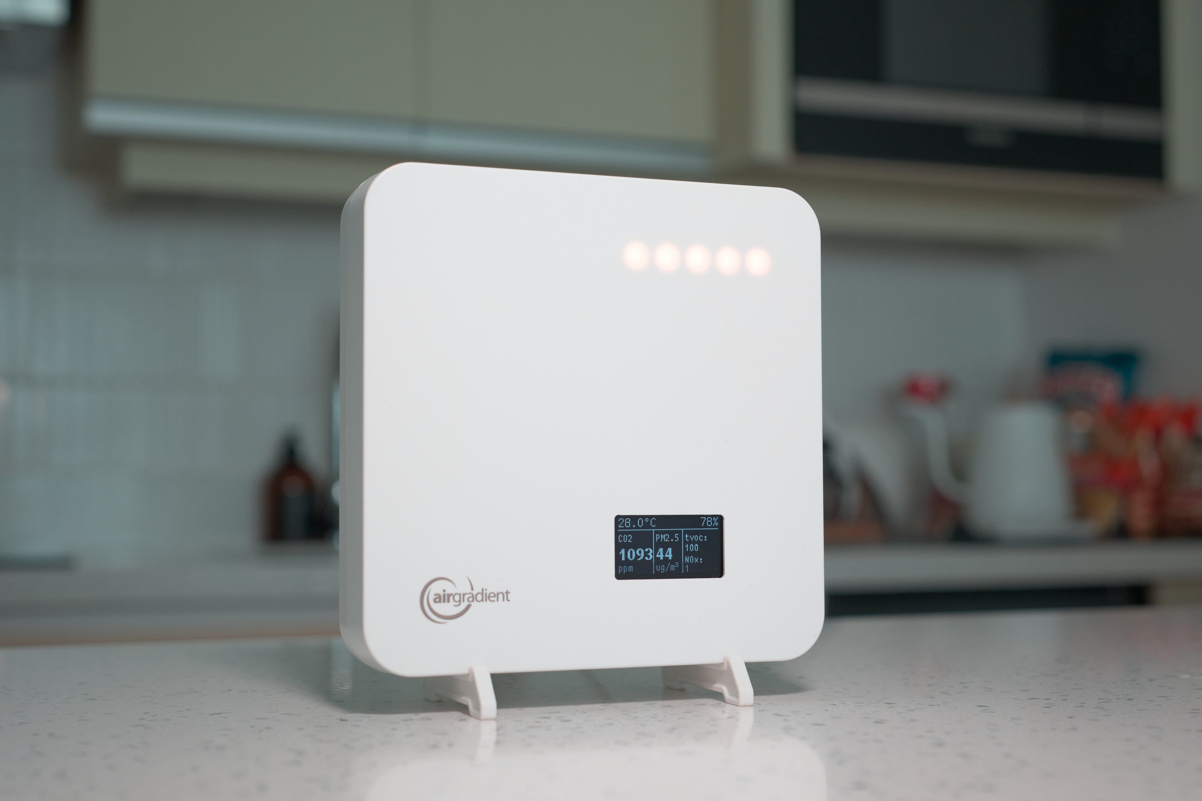 AirGradient STEM AirGradient ONE - Award Winning Indoor Air Quality Monitor - I-9PSL-DE