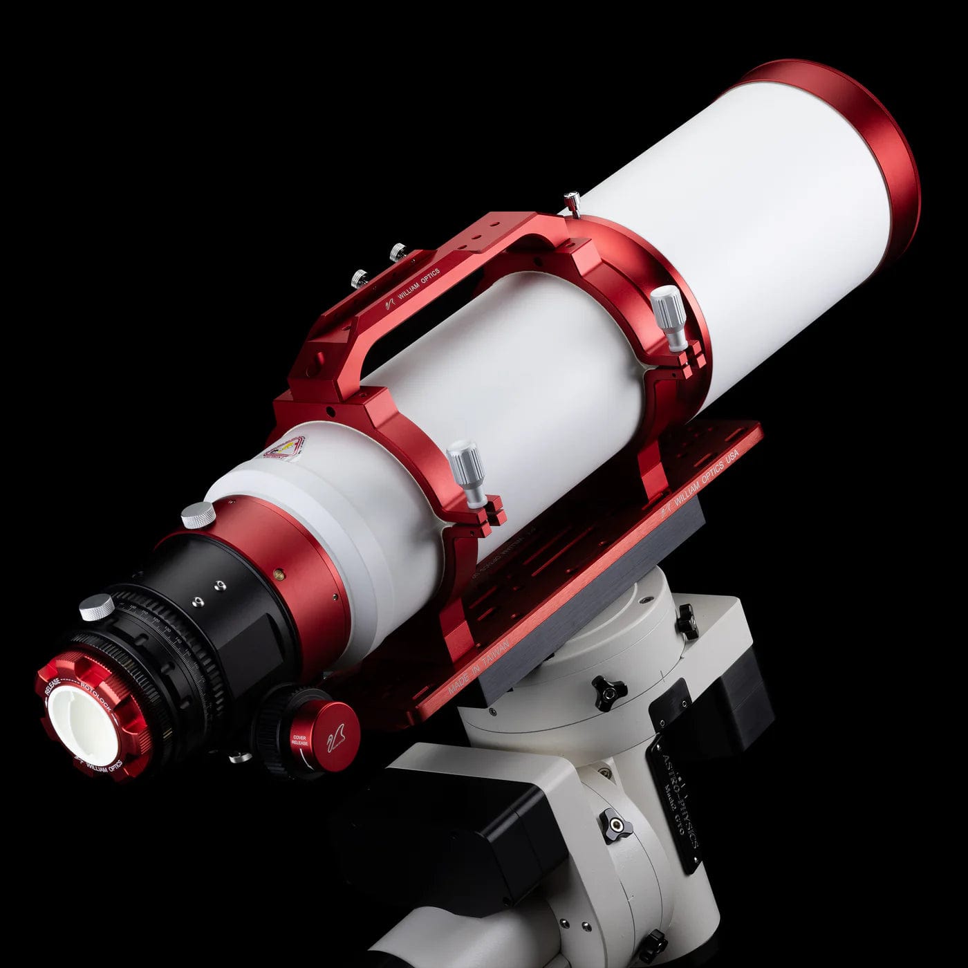 William Optics Telescope William Optics FLT 132mm f/7 OTA FPL-53 Version IV with 3.5" Feather Touch or R&P Focuser and 3" RotoLock Adapter - A-F132