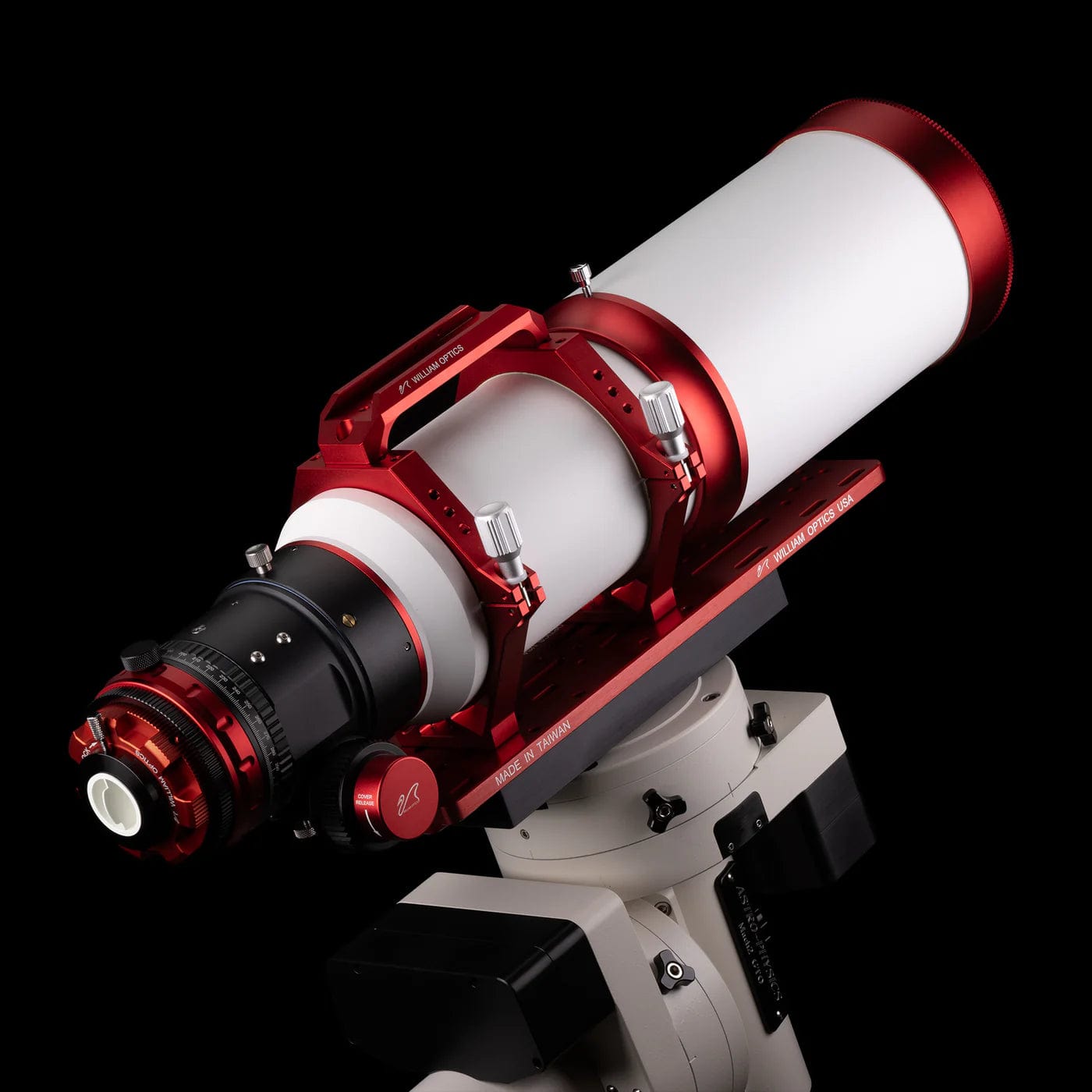 William Optics Telescope William Optics Fluorostar FLT 120 and Dual Speed 3.3" R&P Focuser - A-F120