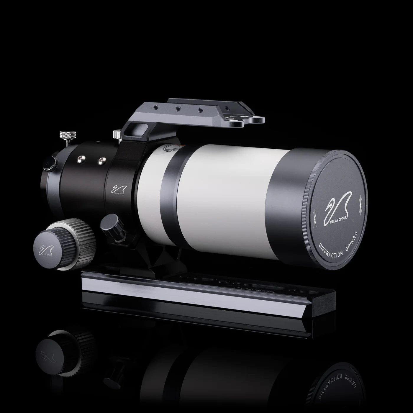 William Optics Telescope William Optics New ZenithStar 61 II f/5.9 OTA FPL53 Doublet APO, 2" Focuser - A-Z61